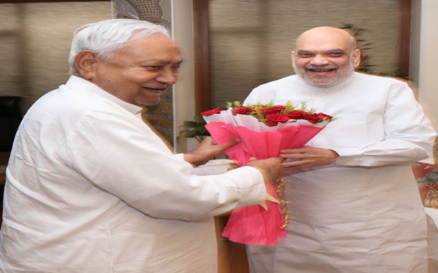 केंद्रीय गृहमंत्री अमित शाह और मुख्यमंत्री नीतीश कुमार की मुलाकात
